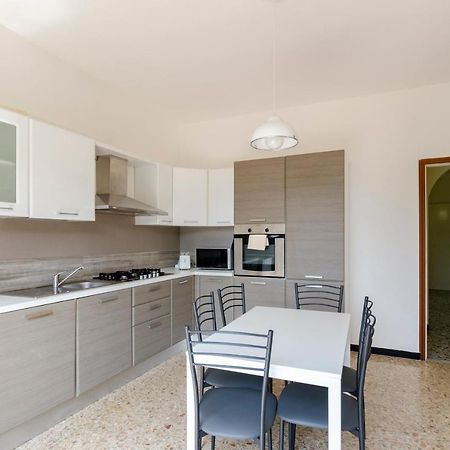Joivy Family Flat With 3 Balconies, 10 Min To Beach Moneglia Exterior photo
