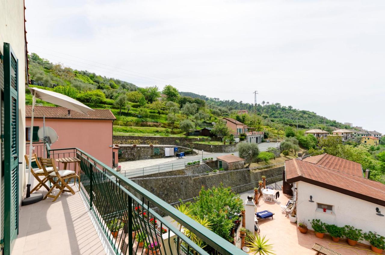 Joivy Family Flat With 3 Balconies, 10 Min To Beach Moneglia Exterior photo